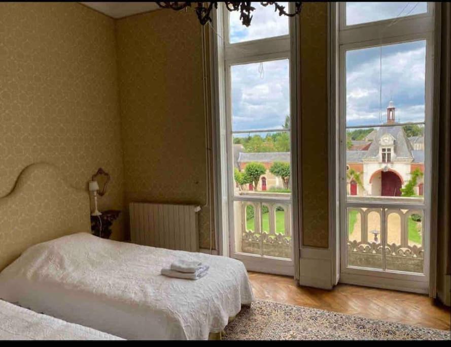 Chateau Du Maurier La Fontaine-Saint-Martin Esterno foto